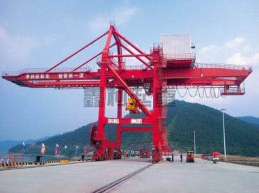 有關(guān)起重設(shè)備的三大知識介紹